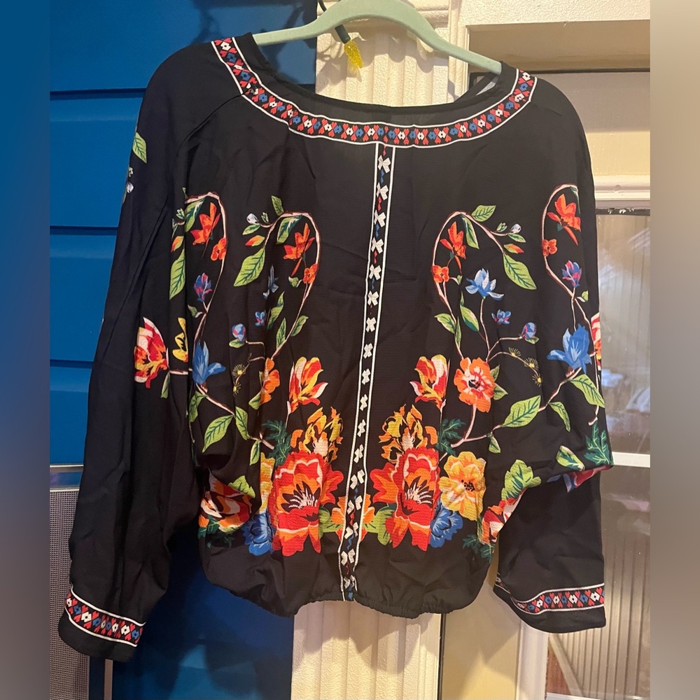 Boho Floral Ladies Multicolored Top Sz XL - Picture 9 of 9